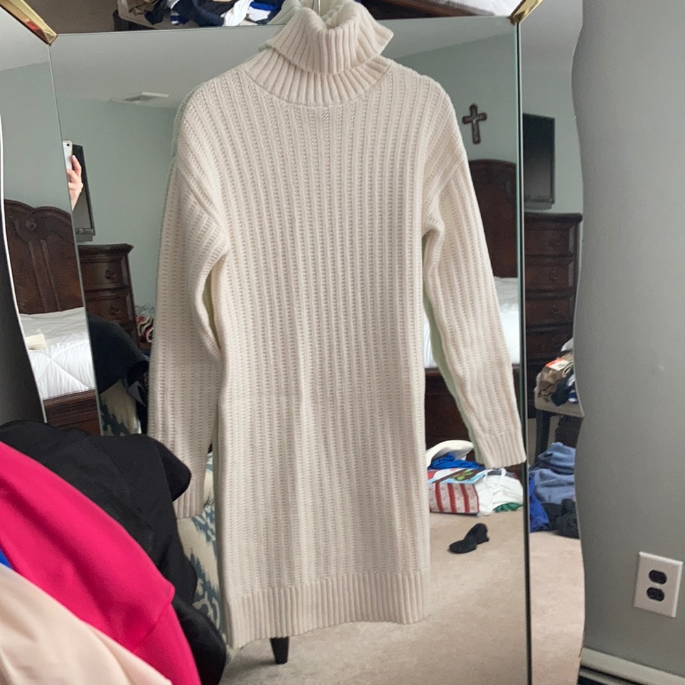 Sweater dress